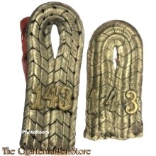 Schulterklappen officier 143 Regt Artillerie WK1