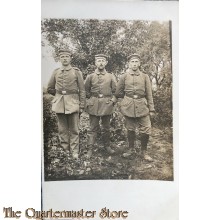 Photo WW1 3 German soldiers in combat uniform 