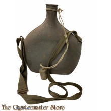France - M-1935 canteen 