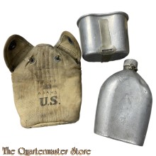 Canteen M1910 with cover and cup (Veldfles M1910 met beker en cup)