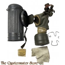 LW Gasmaske M38 mit M38 Blechbüchse (LW Gasmask M38 mit M38 Cannister)