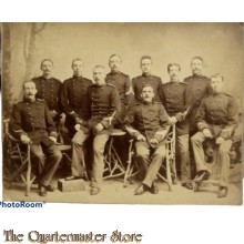 Grote Foto groep onder officieren in zwarte tenue 1895