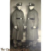 Photo studio portret  , WH soldiers in overcoat, brothers in Arms