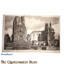 Postcard 1914-18 ,Arras apres le bombardement , L'Hotel de Ville et le Beffroi (Cote Est)