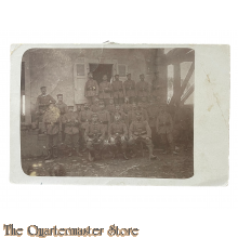 Feld Postkarte 1914-18 Studio Photo Gruppe Soldaten mit Munitionstaschen 6 Komp LandJager Regt 123