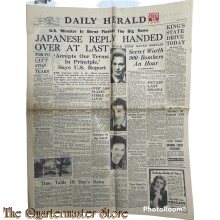 Newspaper , Daily Herald no 9195 Wednesday Aug 15 1945