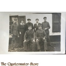 Photo 1915,  4 German soldiers with family
