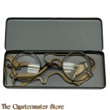 WH Masken-Brille mit Dose  (Boxed Gasmask spectacles WH)