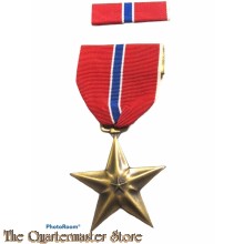 Medaille Bronze Star (Bronze Star medal) with baton
