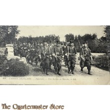 France - Postcard 102 1915 L'ARMEE FRANÇAISE. - Infanterie. - Une Section en Marche.