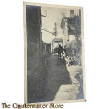 (Feld) postkarte 1916 Kavalerie durch die Strassen