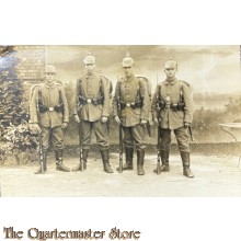 (Feld) Postkarte/Studiophoto 1914 Deutscher Soldat mit Pickelhaubes
