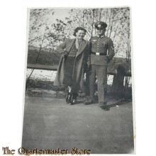 WK2 Foto Soldat mit Frau
