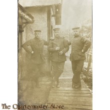 Postkarte 1914-1918 photo 3 Soldaten im Baracke 