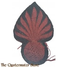 Stoffen Granaat insigne pre 1940 (in rood op zwart)