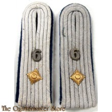 WH (Heer) Schulterstücke Oberarzt 6 Regiment (Lieutenant)  (Shoulderboards 1st Lt medical Branch 6th Regiment)