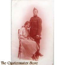 Studio portret Belgian soldier with sitting wife