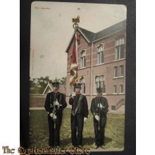 Prent briefkaart 1905 Het vaandel