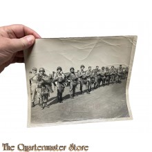 Large B/W press photo 1950’s US Army paratroopers training 11 A/B