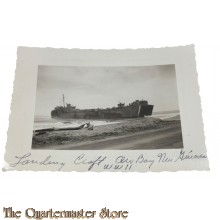 Original WW2  Photo US Army Landing craft in New Guinea