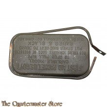 US Army WW2 first aid tin with Sulfanilamide 
