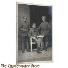 (Feld) Postkarte 1917 3x Deutsche Soldaten mit Kratschen