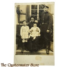 (Feld)postkarte 1916 Deutscher Soldat mit Familie