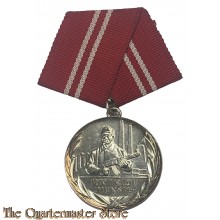 GDR - Medaille für treue Dienste in den Kampfgruppen der Arbeiterklasse