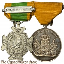 2 delige KNIL spange Eereteken voor belangrijke Krijgsverrichtingen met gesp Atjeh 1873-1890 36 mm Trouwen Dienst medaille in zilver
