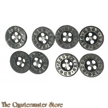 British/US WW1 8 metal uniform buttons 