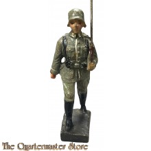 Wehrmacht Soldat mit marschgepack 1940 (WH Soldier with marching pack Elastoline style)