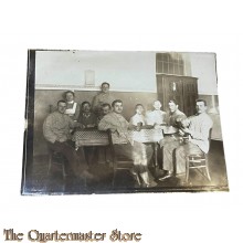 Postkarte/Studio photo 1914-18 Lazarett  Deutsche Soldaten am Tisch