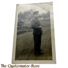 (Feld) Postkarte 1918 Soldat rauchend