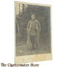 (Feld) Postkarte 1915 Deutscher Soldat mit Mantel und Pistole