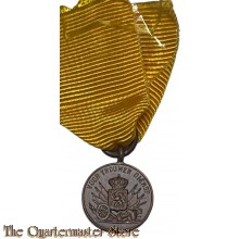 Medaille TrouweN Dienst 13 mm miniatuur met W 