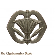 Baret embleem Korps Militaire Administratie met buiglippen 