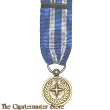 Miniatuur Nato medaille with clasp ISAF