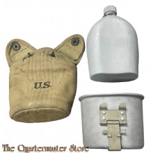 Cover M1910 with canteen and cup  (Veldfles met mok en hoes M1910)