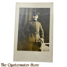 (Feld) Postkarte 1916 studioportret Soldat mit Seitengewehr und Portepee