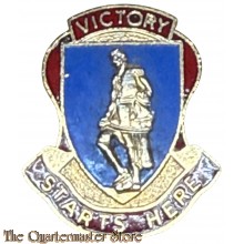 Distinctive unit insignia (DUI) United States Army Training Center Fort Jackson (Ira Green Inc)