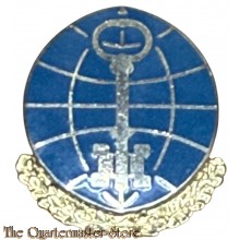 Distinctive unit insignia (DUI) United States Army Intelligence and Security Command (I 21 made in USA)