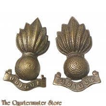 Pair collar badges Royal Artillery