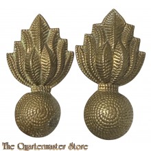 Pair collar badges Royal Engineers