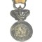 Eremedaille Orde van Oranje Nassau miniatuur 18 mm zilver