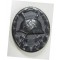  With the outbreak of World War 2, on 1 September 1939, Hitler re-instituted a slightly modified version of the wound badge by altering the WWI pattern helmet on the badge to the newly designed M35 style helmet. The badge was awarded to both military and 