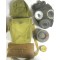 Gasmaskertas met gasmasker Light Service M1943 CANADA  (Gasmaskbag with gasmask Light Service M1943 CANADA)