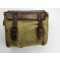 . eetketel in foedraal, onberedenen, canvas en bruin leer, oud model