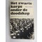 Het zwarte korps onder de doodskop