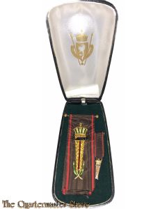 Belgium - Boxed Honour Badge of Labour with miniature ( Nederlands : Ereteken van de Arbeid , Frans : Insigne d'Honneur du Travail ) goud