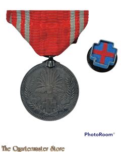 Japan -  Red Cross Men’s Membership Medal with reverse badge